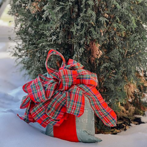 5 Days of EVER is starting Monday, Dec. 8th!

5 Days of Giveaways 🎁
5 Days to win 🏆

🎁Comfy Crewnecks
🎁Owala water bottles
🎁Airpod Pros
🎁Beis bags
🎁Starbucks Gift Cards
🎁UberEats gift cards

Want to get a head start? Tag a friend below and tell us what you’re hoping to win from EVER✨

Make sure you’re following us so you don’t miss your chance to take home a prize!