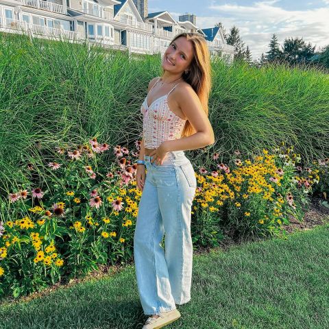 Hi!! I’m Anna Hubert, and I’ll be living at EVER next year!

I’m a sophomore transfer student majoring in Hospitality and Tourism Management. I am originally from South Bend, Indiana. I love being outdoors, working out, listening to music, and spending time with friends and family. EVER is in the perfect location, close to everything within the Purdue community. I can’t wait to move in this fall!