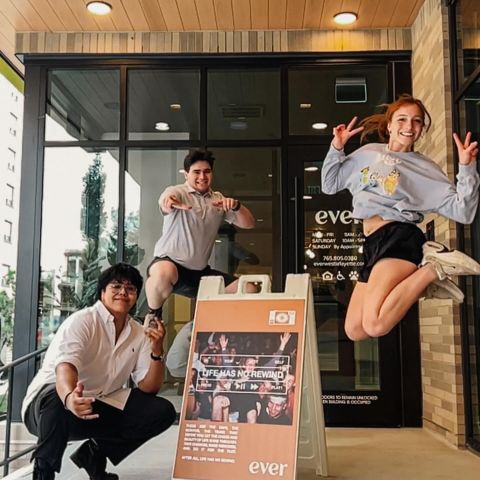 T-minus 6 days to move-in and we are jumping with excitement! 🚀

We can’t wait to welcome everyone to the best building…EVER💥
.
.
.
#studentlifestyle #purdue #purdueuniversity #purduehousing #studentapartments #lifeatpurdue