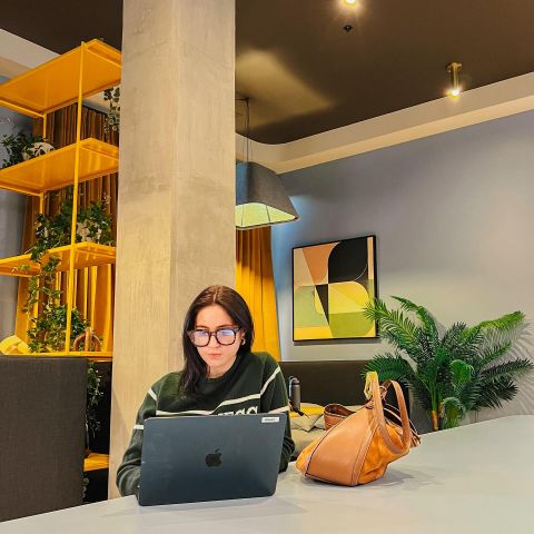 The midterm grind was real, but our residents powered through📚 Hope everyone got the highest scores possible 📈

(And if you still have studying to do, our study rooms are here for you🎯)